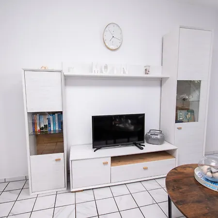 Krabbe By Interhome * Norddeich
